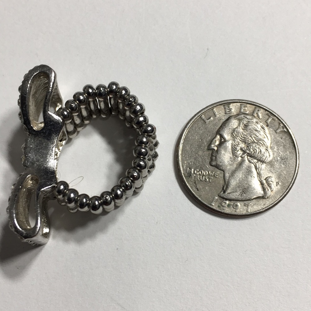 Vintage Rhinestone Stretchable Ribbon Bow Ring - Picture 8 of 8